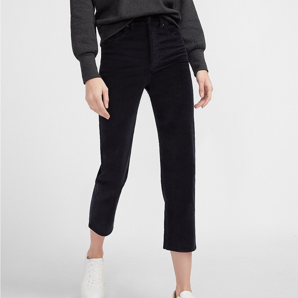 Express Super High Rise Slim Straight Leg Cropped Velvet Pants Trouser (size 6)